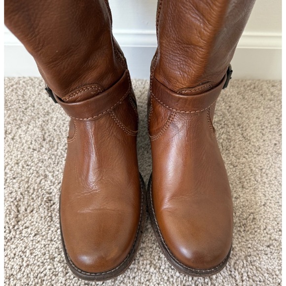 FRYE Women's Phillip Riding Boots Style 76844 Cognac Size 6 1/2B NWT - Picture 5 of 15
